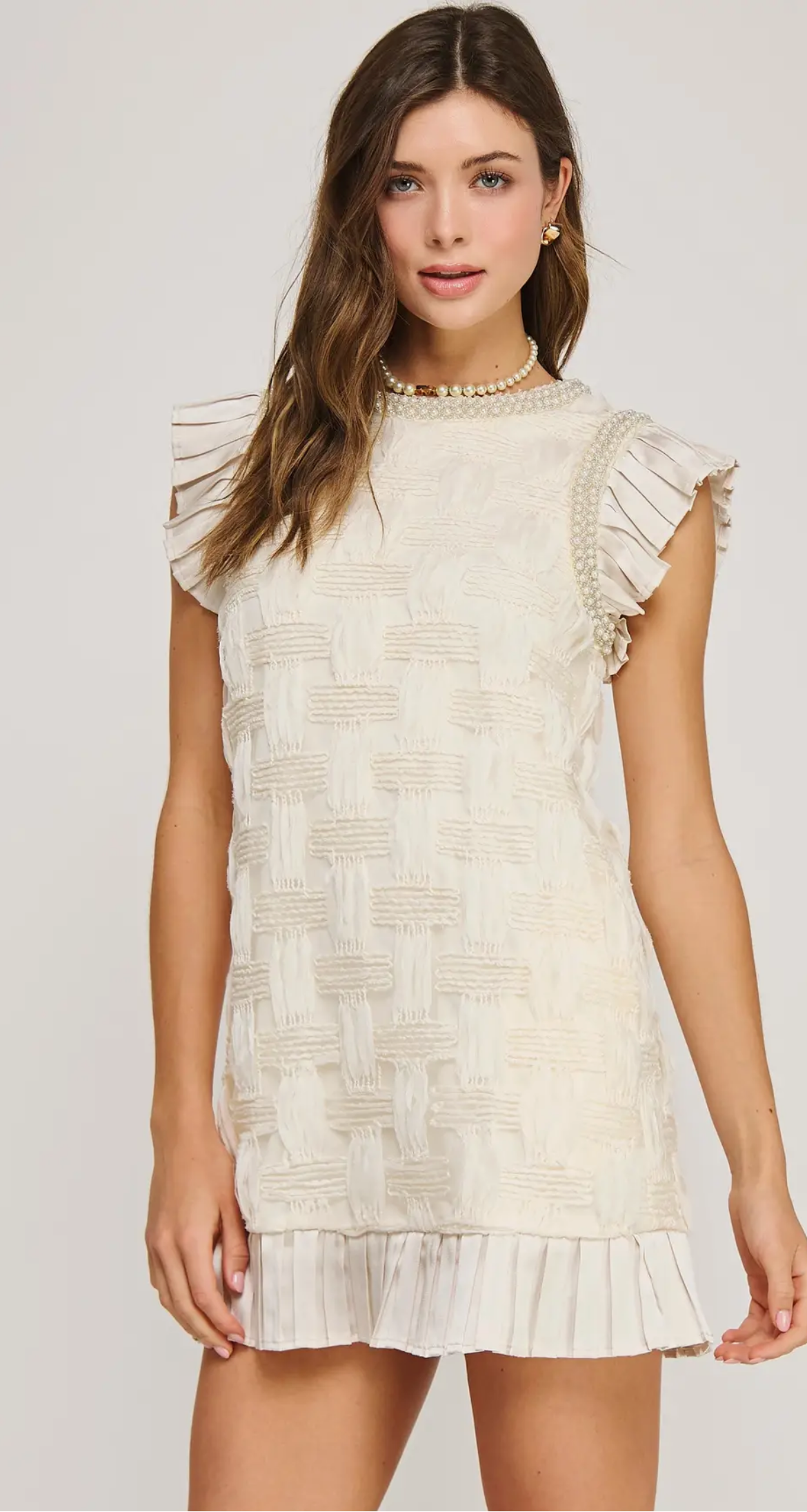 Chic mini pearl details dress