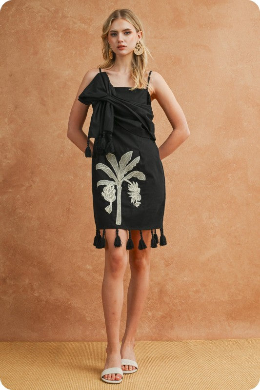 Palm dress with tassels