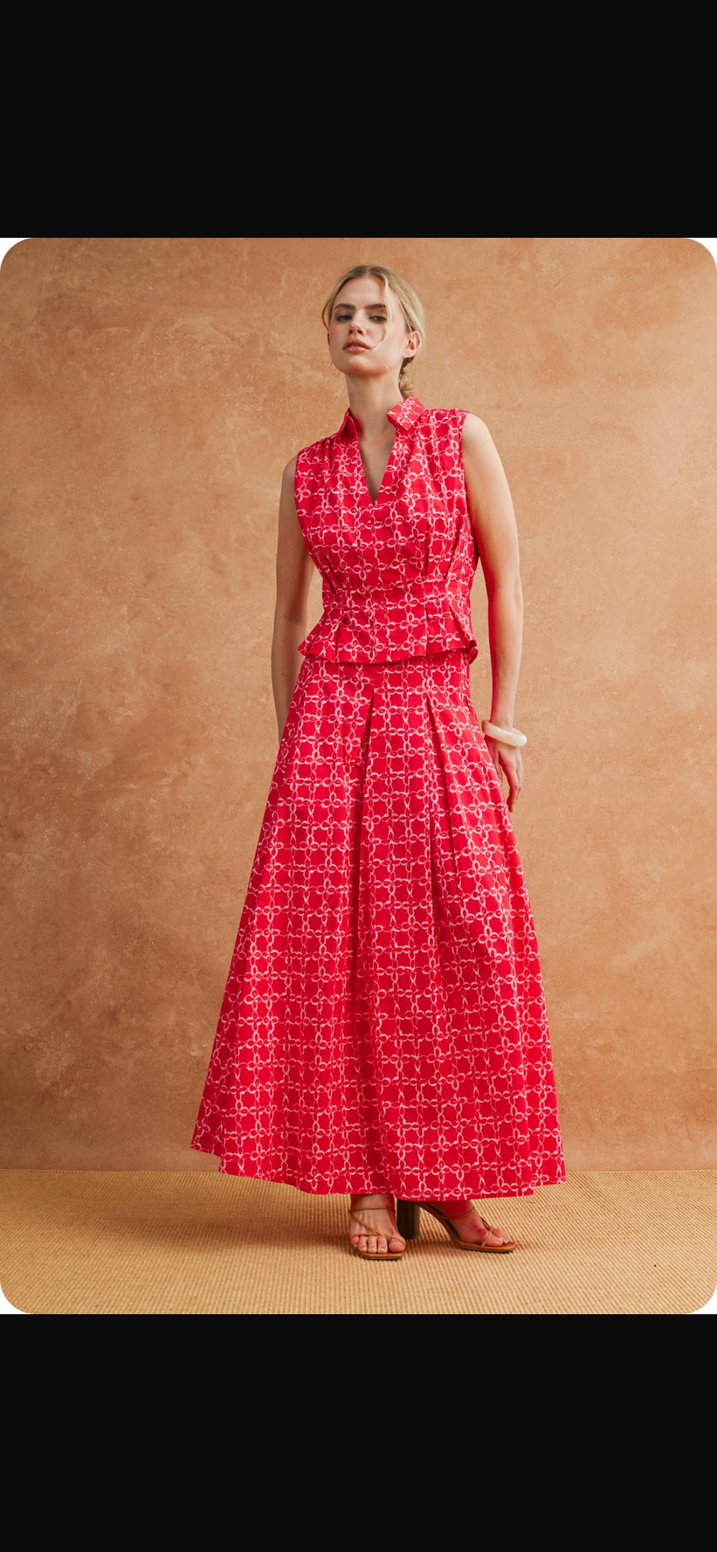 Chainlink red skirt and shirt set