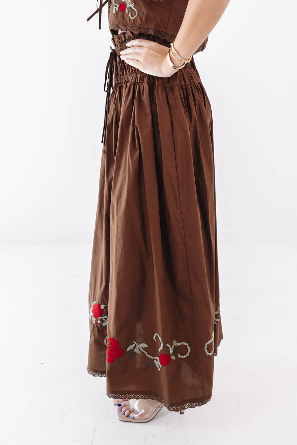 French romantic embroidered set